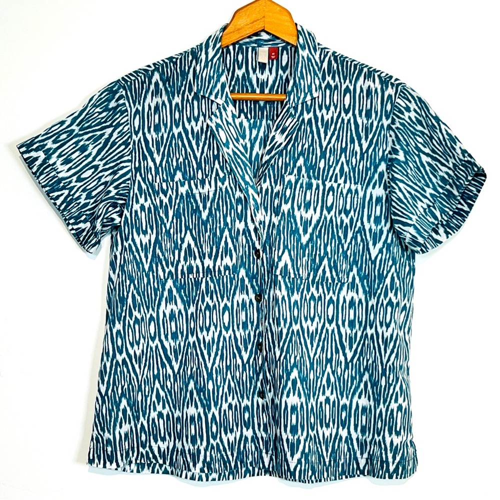 Pilcro Geometric Button Up Top